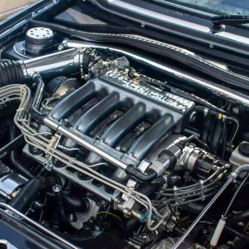 Motor de coche de alta gama revisado y verificado